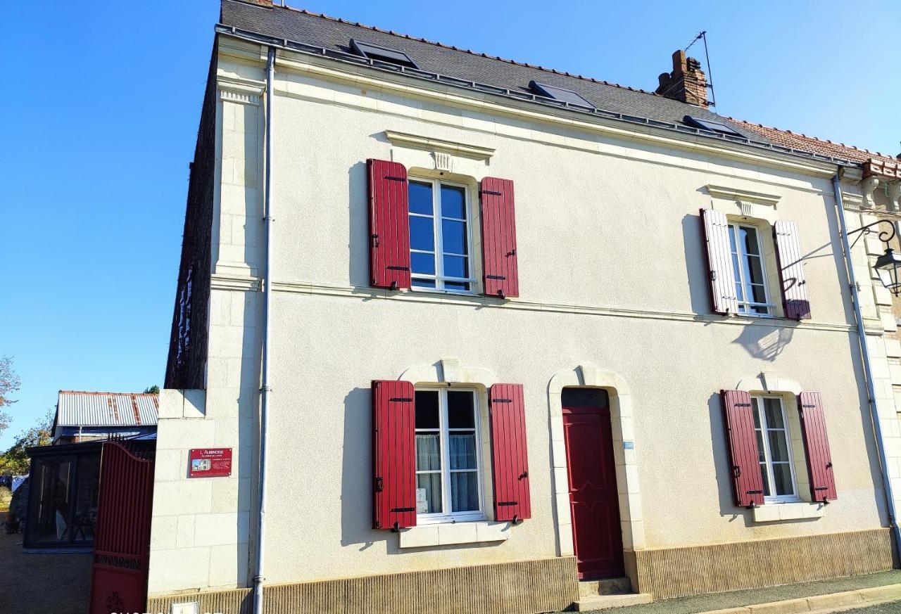 L'Aubinoise Bed & Breakfast Saint-Aubin-de-Luigne Ngoại thất bức ảnh