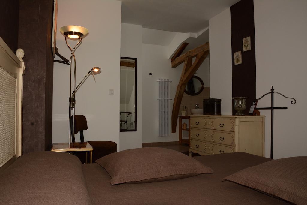 L'Aubinoise Bed & Breakfast Saint-Aubin-de-Luigne Ngoại thất bức ảnh