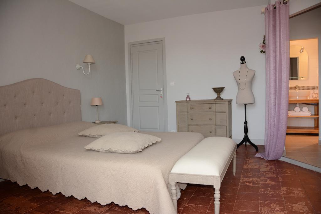 L'Aubinoise Bed & Breakfast Saint-Aubin-de-Luigne Phòng bức ảnh