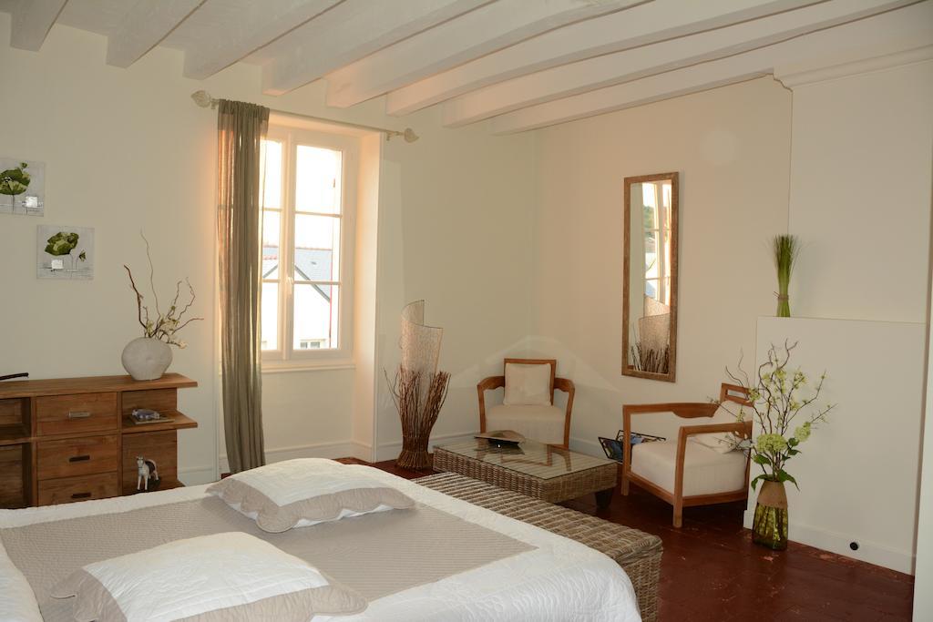 L'Aubinoise Bed & Breakfast Saint-Aubin-de-Luigne Phòng bức ảnh